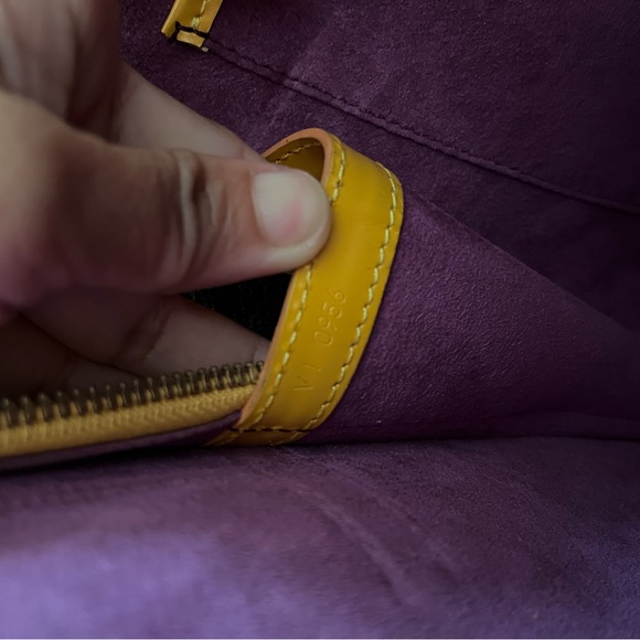 Lussac yellow epi - Picture 13 of 16